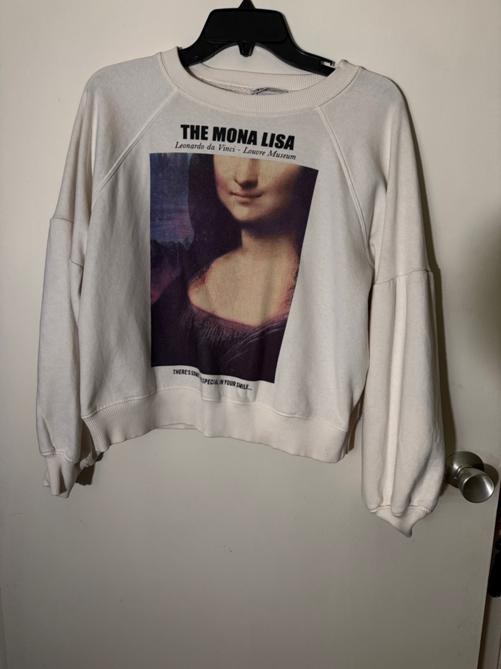 Zara Cream Graphic Mona Lisa Crewneck Sweatshirt